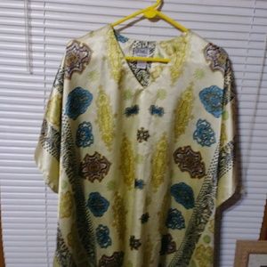 Big cover blouse